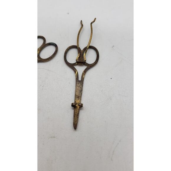 Set of 2 Vintage Gold Scissor Hair Barrette Scarf Clip Hair Sewing Collector main image 4